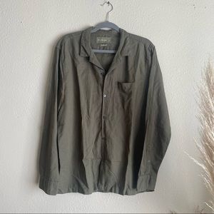 Abercrombie & Fitch Men's Lightweight Linen-blend Long Sleeve Shirt (Large)